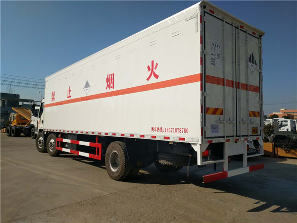 �|�L(f��ng)����15���s�(xi��ng)Σ�U�U���ʽ�\(y��n)ݔ܇