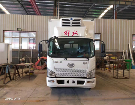 ����{(l��n)�Ɔ��Ŏ��P����܇