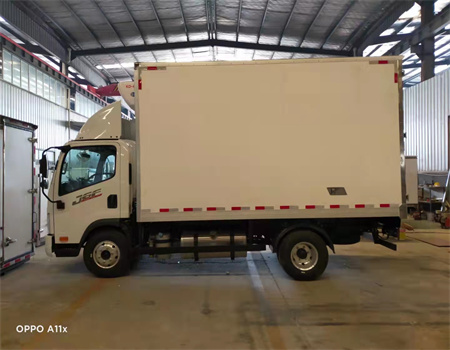 ����{(l��n)�Ɔ��Ŏ��P����܇